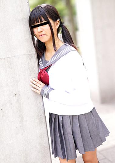 10musume 10-041823-01 The School Uniform: A Delicate Girl With An Innocent Expression Innocent Expression is irresistible delicate girl