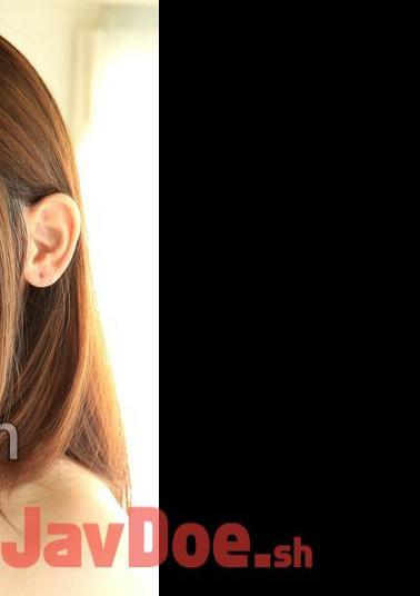 COM-410 A Plump Big-breasted Beauty Has A Squirting Acme Constitution.