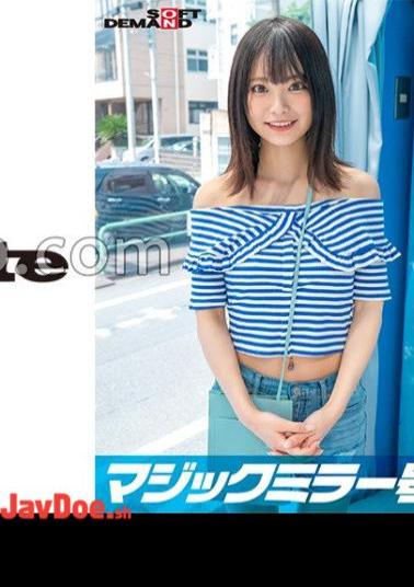 SDMM-14302 Off-the-shoulder girls only First DEEP breast rubbing! I'm embarrassed, but will I accept that a boobs sensitive girl who leaks a sigh is a raw po? Ayaka-chan, a beautiful amateur girl with a collarbone