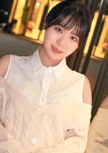 SIRO-5447 Everyone's Favorite F-Cup, Fair-skinned, Healing Beauty! - I like AV and have a sexual desire! There is no doubt that any man will be captivated by the overflowing charm! First shot AV application  AV experience shooting on the net 2323