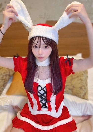 FC2PPV-4719294 A Masterpiece A Nogizaka-style College Girl Who Looks Like Nishino Nishino And Has A Cute Kansai Accent. A Yukata Date With A Pure And Innocent Smile. A Deep Vaginal Ejaculation Into A Sensitive Pussy That Squirts In A Hot Spring.