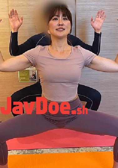 FC2PPV-4721412 I Experienced Nude Yoga In New York. CFNM