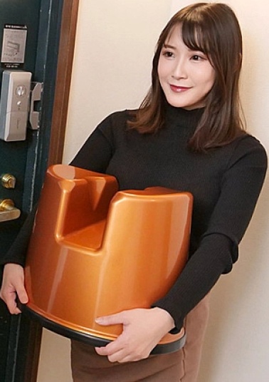 Pacopacomama PA-011726-100 Tae Freaky Lady Brings Yo Ah Freaky Toy Chair! : Ceductive Mature Beauty With A Sku**Ruffle Tonge Fol Authentic Soap Play at Home! Bring a lewd chair! Full-fledged soap play at home with an erotic beautiful mature woman who uses her tongue!