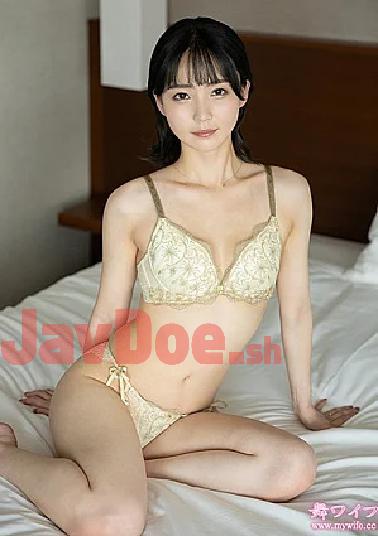 292MY-1043 Nakamura Meguri 1